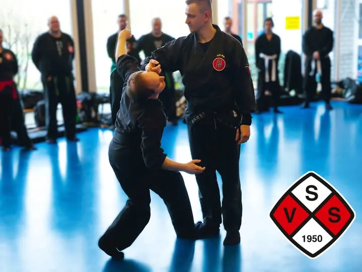 Kontrollierte Hebeltechnik beim Training
